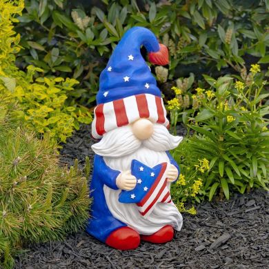 Magnesium Garden Gnome Holding Big Star Americanos