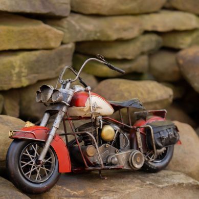VA170008 Vintage Style Iron Model Motorcycles (Red)