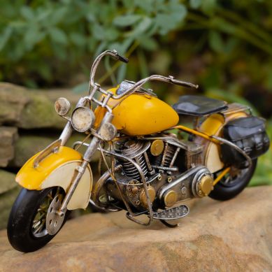 VA170008 Vintage Style Iron Model Motorcycles (Yellow)