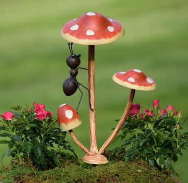 Funny Ants on Mushroom Garden Stakes - 1 Ant, Standing 
